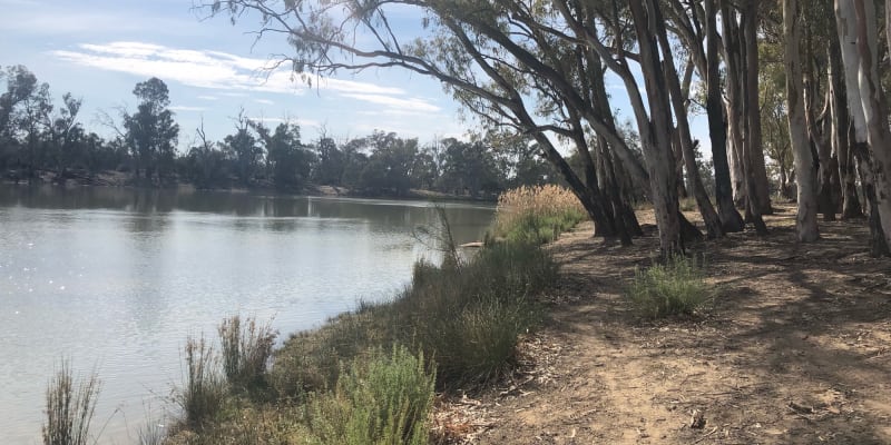 Mallee Caravans Campground